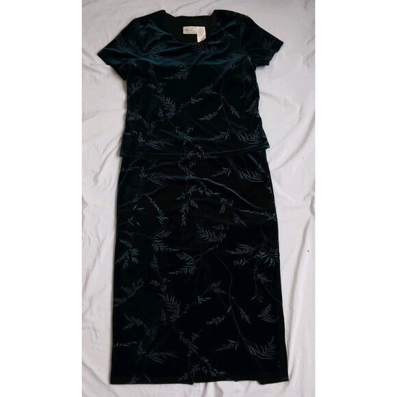 Kathie Lee Dresses & Skirts - Vintage Kathie Lee Womens Velvet Maxi Dress Dark Green Holiday Women's Large
